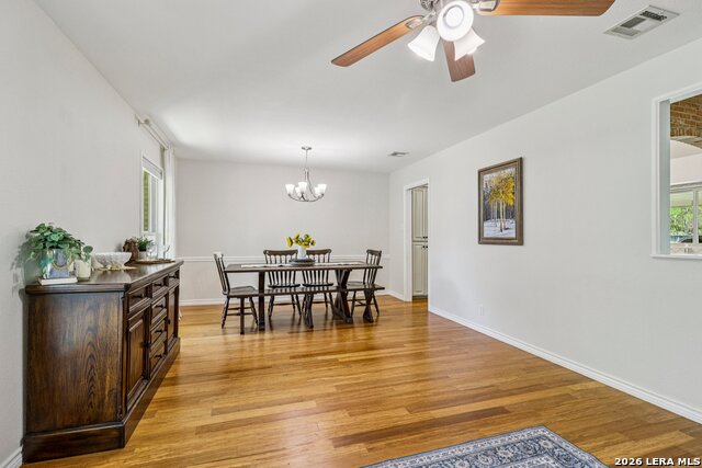 Image 9 of 37 For 15719 Blue Creek St