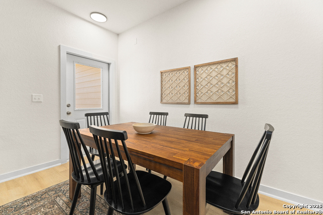 Image 16 of 29 For 214 Bonnie Bend