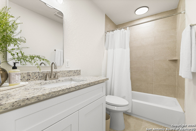 Image 23 of 29 For 214 Bonnie Bend