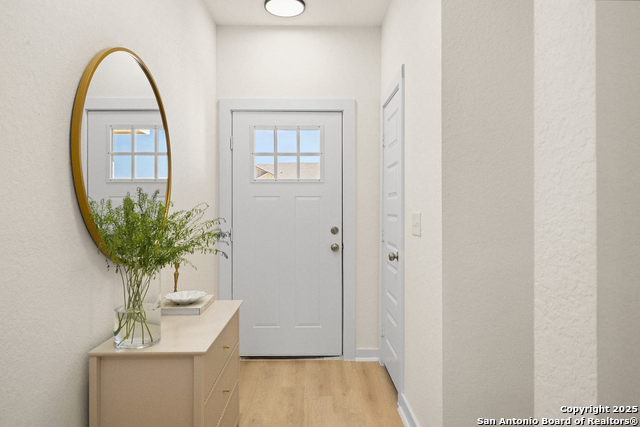 Image 5 of 29 For 214 Bonnie Bend