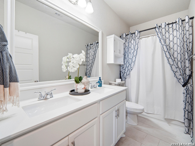 Image 33 of 51 For 2202 Elysian Trail