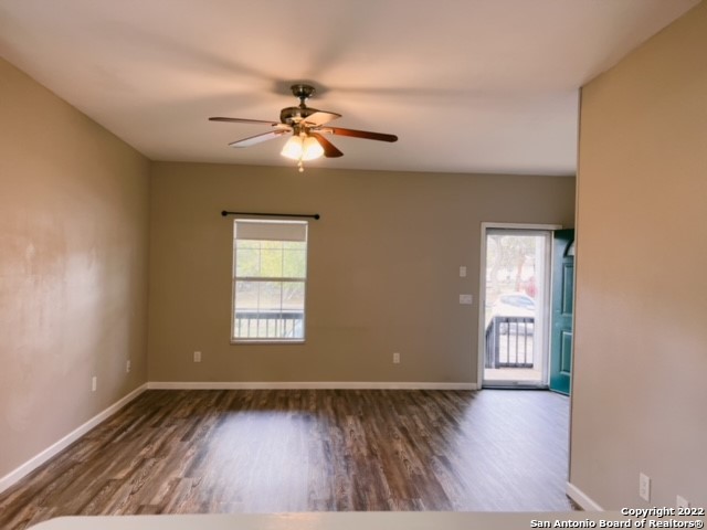 Image 4 of 16 For 9140 Sailfish Dr