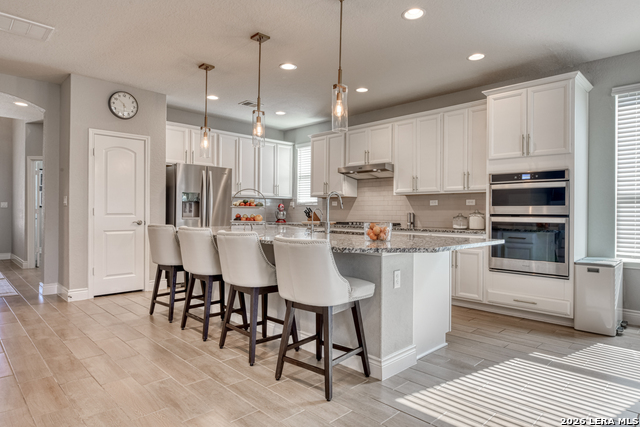 Image 11 of 39 For 7610 Desperado Way