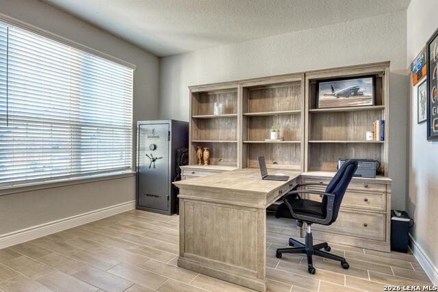 Image 4 of 39 For 7610 Desperado Way