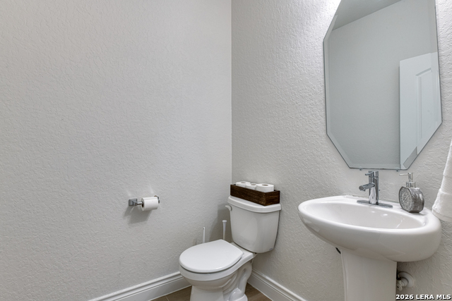 Image 6 of 39 For 7610 Desperado Way