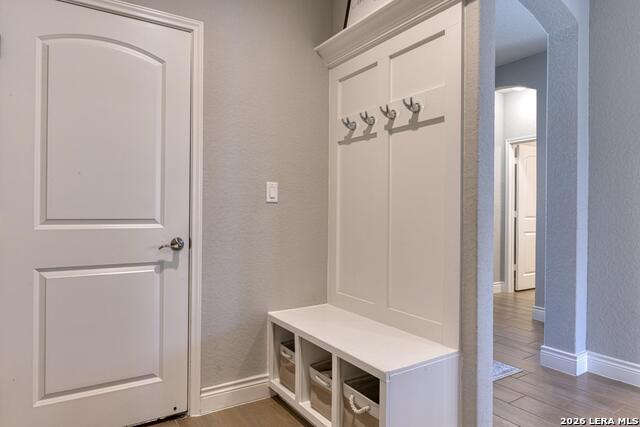 Image 8 of 39 For 7610 Desperado Way