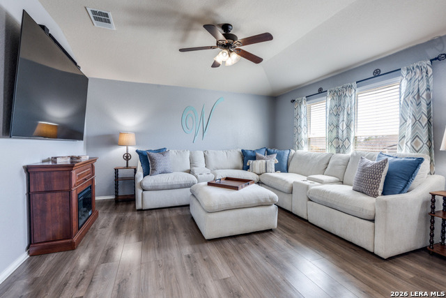 Image 7 of 25 For 1517 Motherwell