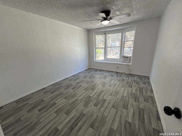 Image 8 of 16 For 5037 Chimney Rock