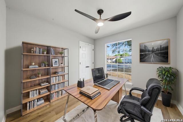 Image 20 of 24 For 9446 Cliff Way