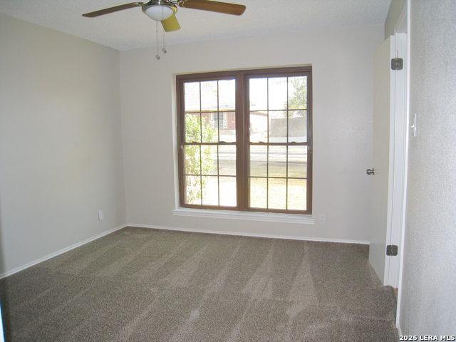 Image 16 of 23 For 3433 Foxbriar