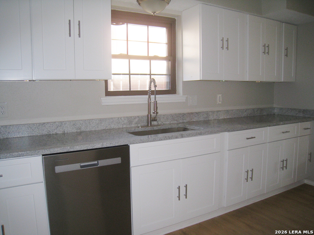 Image 8 of 23 For 3433 Foxbriar