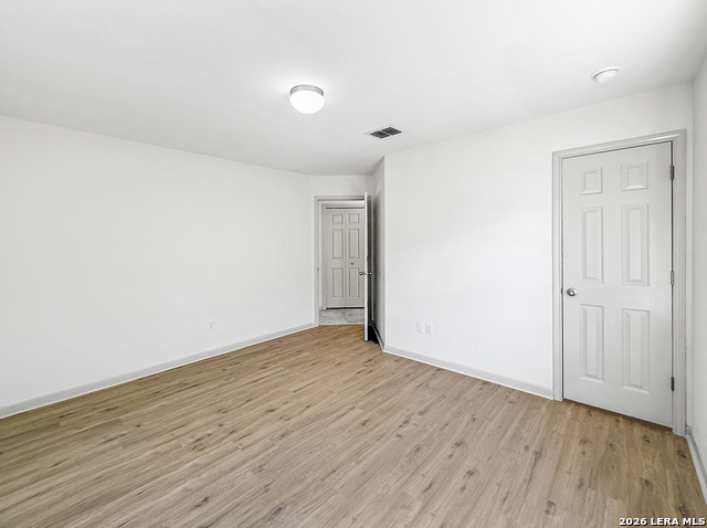 Image 12 of 30 For 9566 Everton