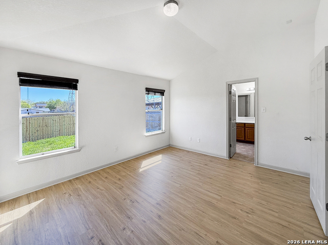 Image 17 of 30 For 9566 Everton