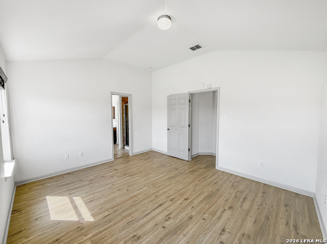 Image 18 of 30 For 9566 Everton