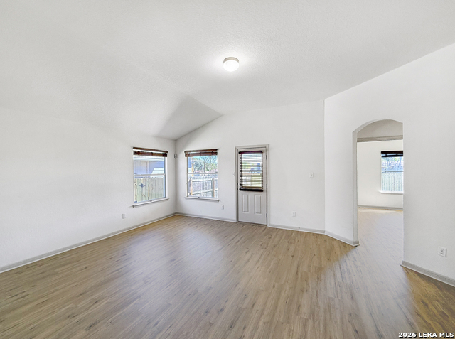 Image 9 of 30 For 9566 Everton