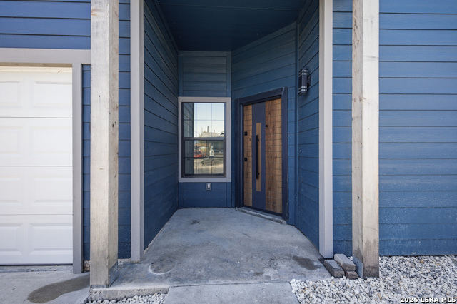 Image 2 of 19 For 314 Gabriel  