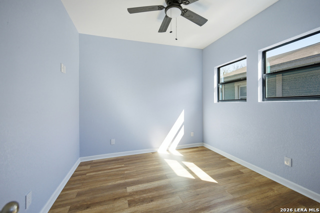 Image 12 of 20 For 1515 Lamar  