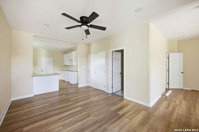 Image 4 of 20 For 1515 Lamar  