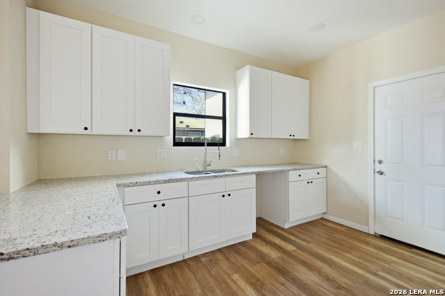 Image 8 of 20 For 1515 Lamar  