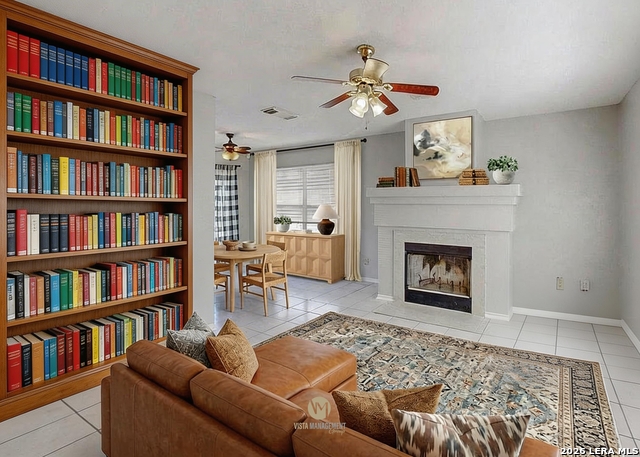 Image 4 of 18 For 9939 Permian Bay