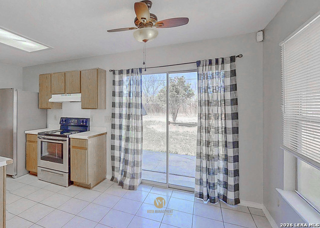 Image 8 of 18 For 9939 Permian Bay