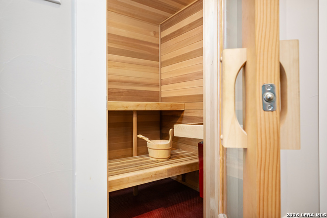 Image 18 of 41 For 31952 Smithson Valley