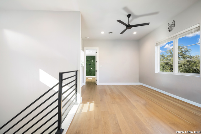 Image 21 of 41 For 31952 Smithson Valley