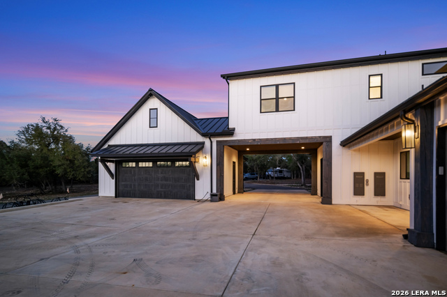 Image 28 of 41 For 31952 Smithson Valley