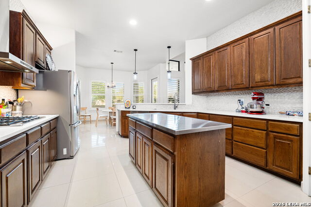 Image 18 of 46 For 25007 Estancia