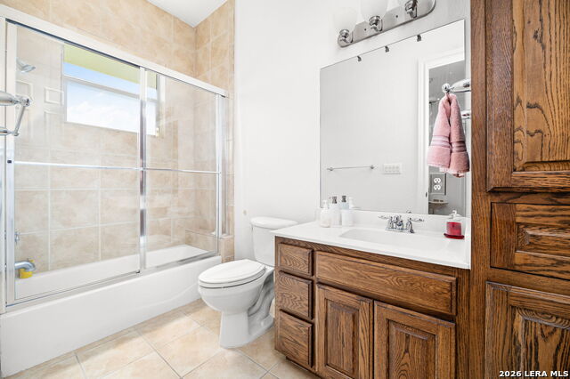 Image 23 of 46 For 25007 Estancia