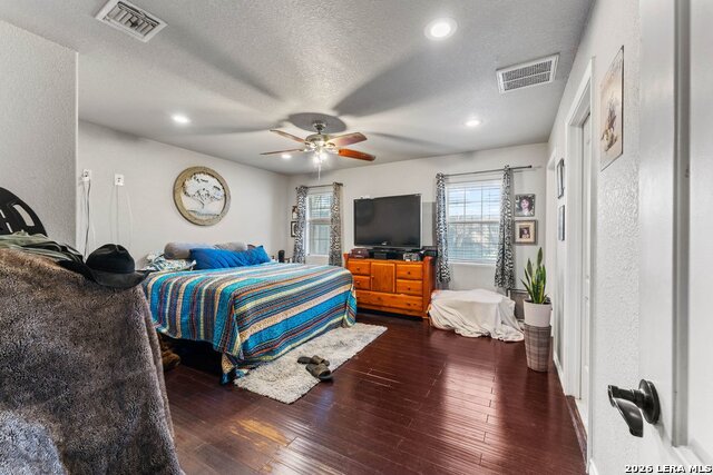 Image 18 of 28 For 145 Lost Forest St