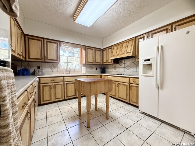 Image 15 of 52 For 228 Sagecrest