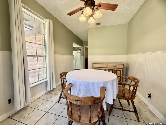 Image 19 of 52 For 228 Sagecrest