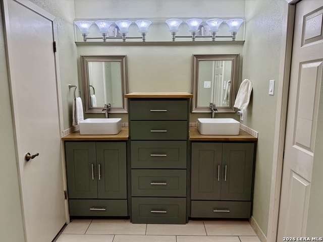 Image 26 of 52 For 228 Sagecrest