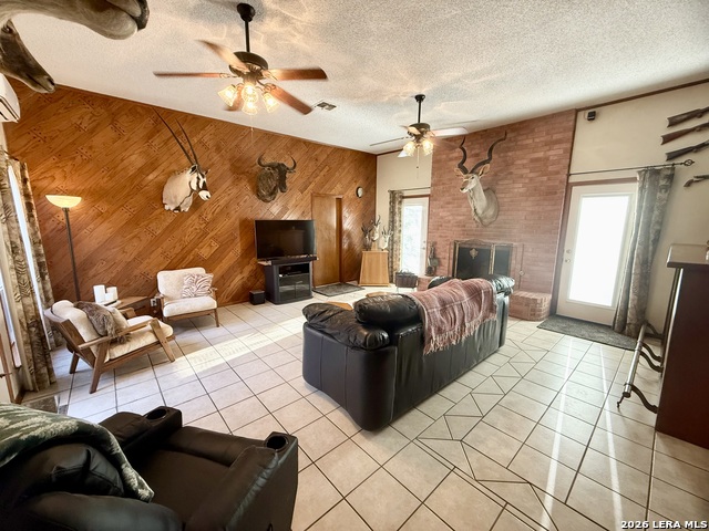 Image 35 of 52 For 228 Sagecrest