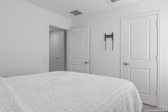 Image 14 of 19 For 6447 Raquel  