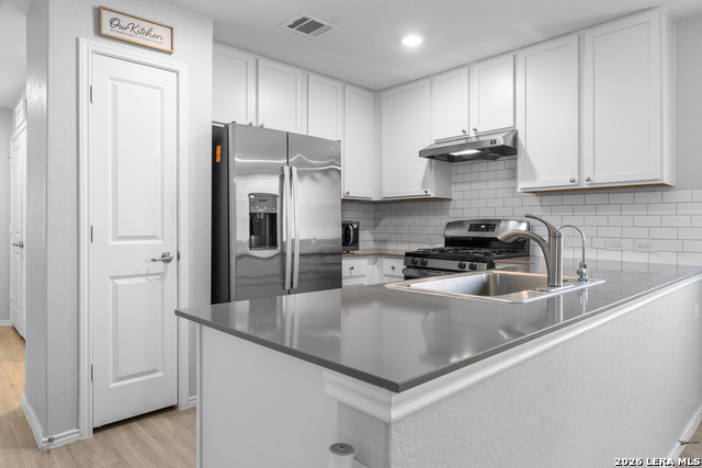 Image 5 of 19 For 6447 Raquel  