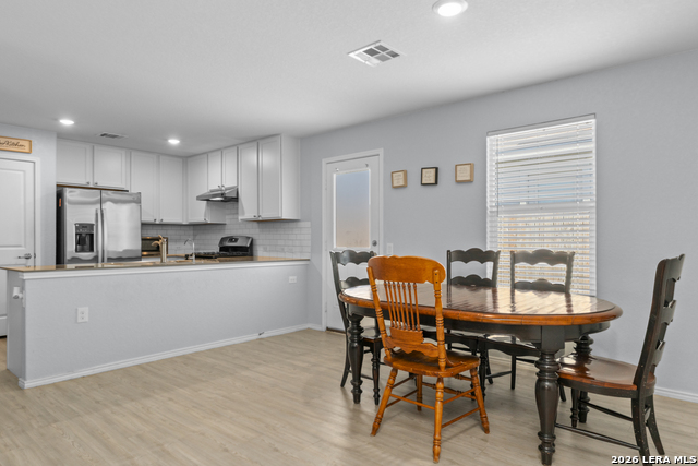 Image 9 of 19 For 6447 Raquel  