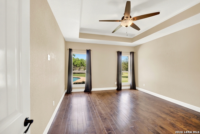 Listing photo id 21 for 1224 Fm 3432