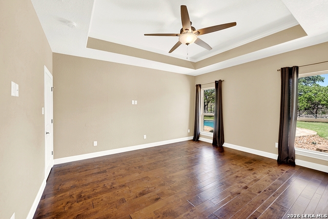 Listing photo id 22 for 1224 Fm 3432