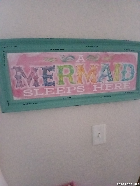 Listing photo id 21 for 10058 Sungate Park