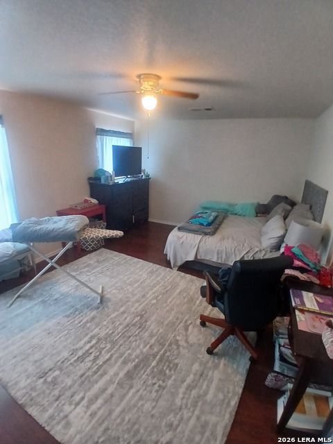 Listing photo id 23 for 10058 Sungate Park