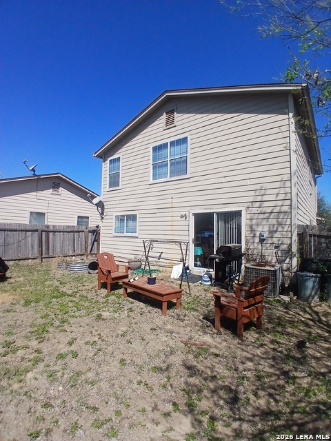 Listing photo id 24 for 10058 Sungate Park