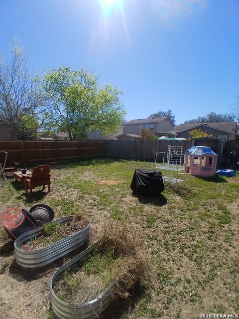 Listing photo id 28 for 10058 Sungate Park