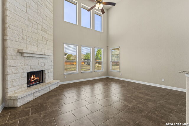 Image 7 of 26 For 2618 Gray Whales