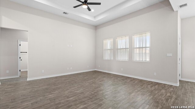 Image 11 of 35 For 8511 Ventura