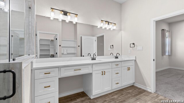 Image 15 of 35 For 8511 Ventura