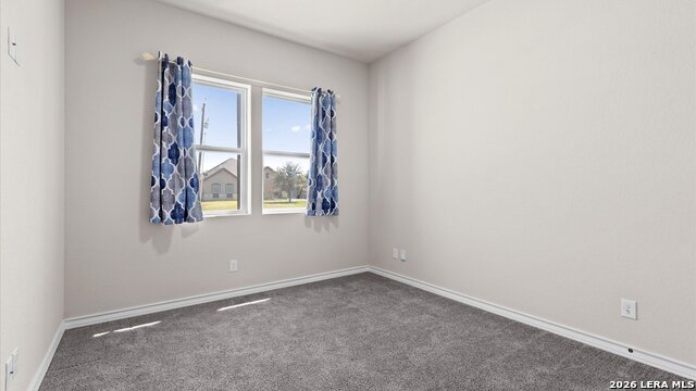 Image 21 of 35 For 8511 Ventura