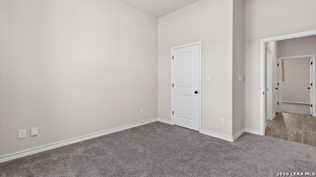 Image 22 of 35 For 8511 Ventura