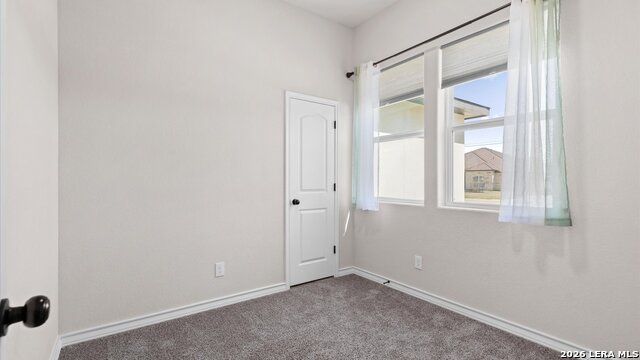 Image 27 of 35 For 8511 Ventura